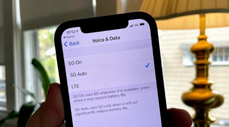 镇雄苹果手机维修分享iPhone 12如何打开或关闭5G网络 